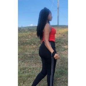 Meet your Posher, Deaveon